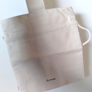 Iunik single handle tote bag, new